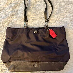 Coach Black Nylon & Leather Turnlock Tote Shoulder Purse Large F57903